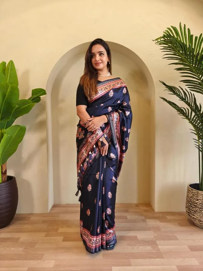 Dola viscose stylish look saree - French Navy Blue - Image 4