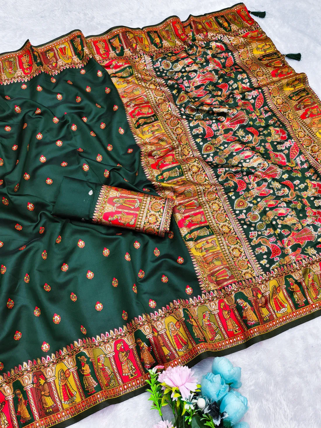 Emerald Green Heritage Print Kota Silk Saree with Royal Folk Border & Grand Pallu - Image 3