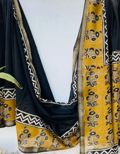 Traditional Handblock Printed Maheshwari Silk Sarees - Mustard Black