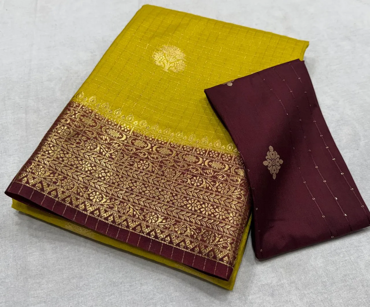 Mustard Yellow Viscose Silk Saree with Antique Gold Zari Butta & Contrast Border - Image 3
